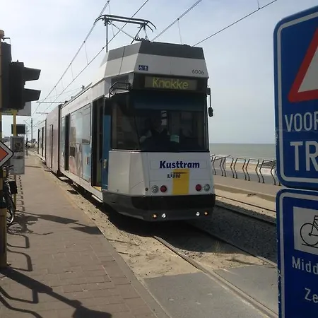 Raversijde With Sea View Apartamento Ostend